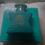 Blue and Green Fragrance