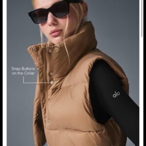 Alo Yoga Women's Pink and Tan Gilet - Image 2