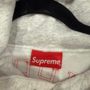 Supreme Men's Grey and White Hoodie - Image 4