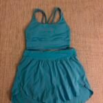Lululemon Women’s Blue Top