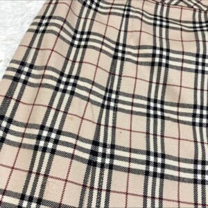 Burberry Women's Tan and Cream Skirt - Image 7