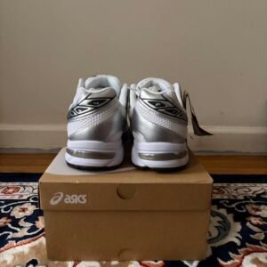 ASICS Men's White and Grey Trainers - Image 3