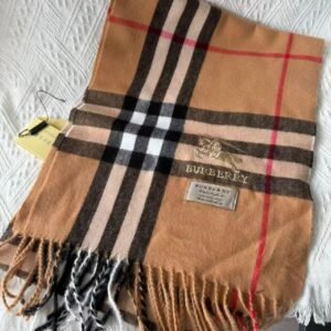 Burberry Women's multi Scarf-wraps - Image 4