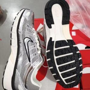Nike Men's Grey and Silver Trainers - Image 1