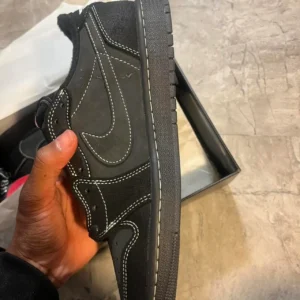 Men's Black and Grey Trainers - Image 2