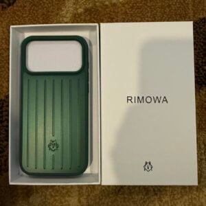 Rimowa green phone 17 pro max case - Image 1