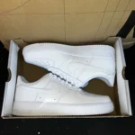 NEW Nike Air Force 1 ’07 Triple White