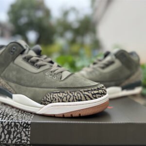 Air Jordan 3 Retro - Image 6