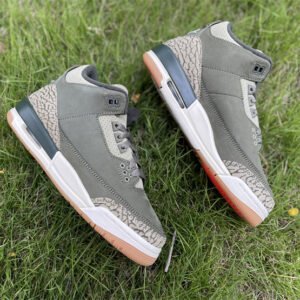 Air Jordan 3 Retro - Image 24