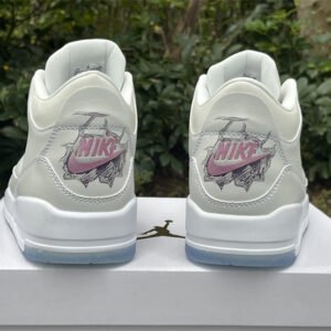 Air Jordan 3 - Image 13