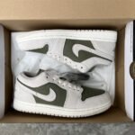 Travis Scott x Air Jordan 1